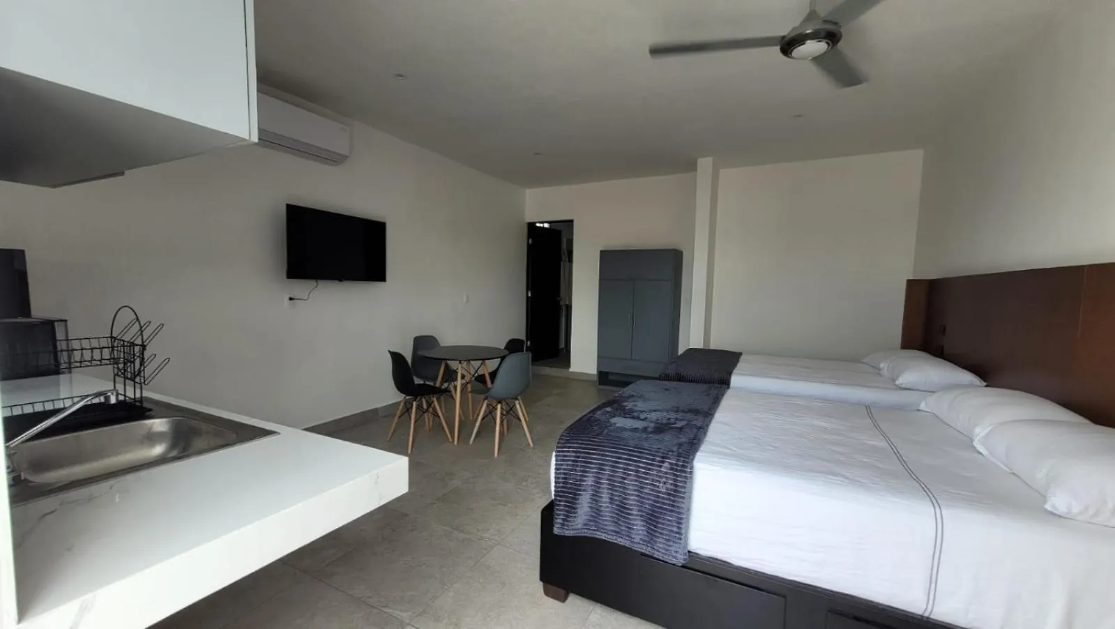 Cancun Perla Suite'S 0*,